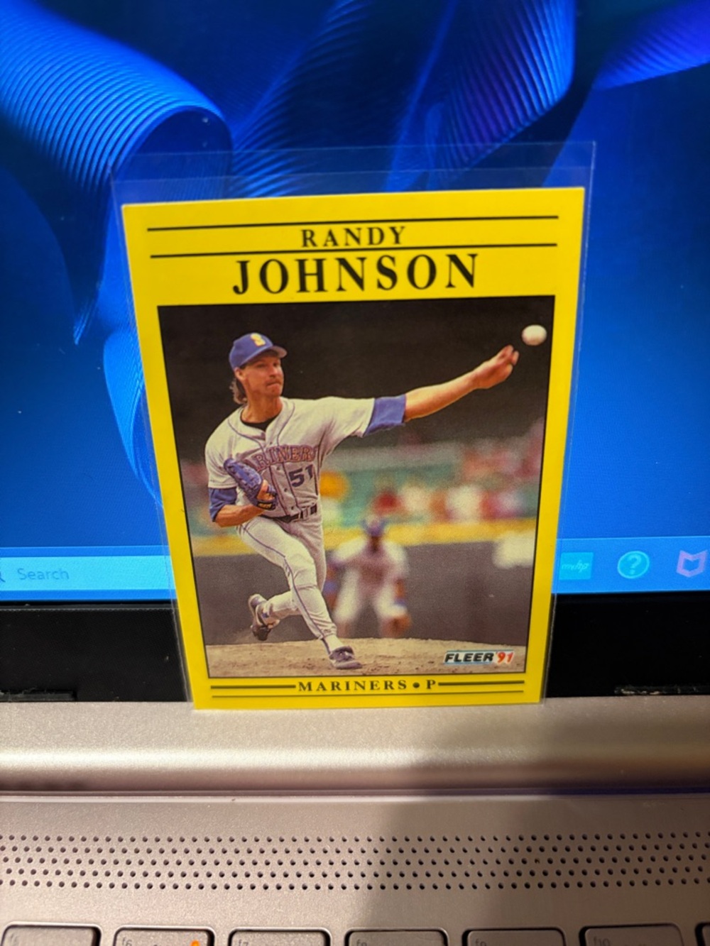 Randy Johnson Yellow Baseball Trading Card - Fleer